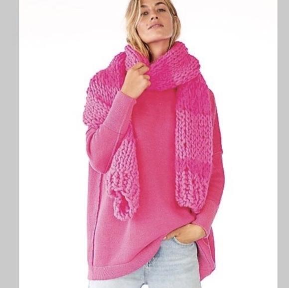 Free People “Ottoman Slouchy Tunic” (electric pink) Size M - Picture 1 of 11